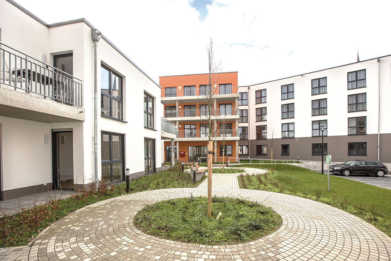 Das Haus am Eipbach in Eitorf biteten Appartements für Senior:innen im Betreuten Wohnen